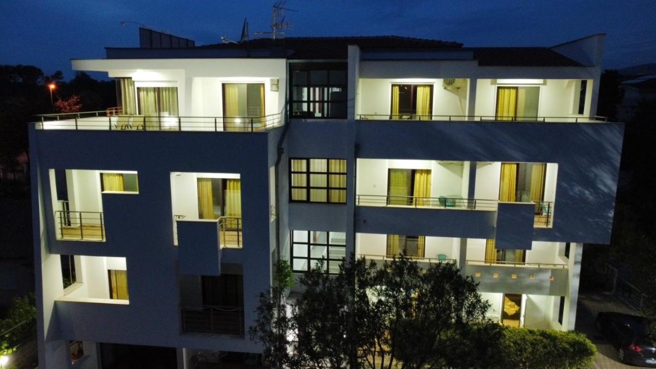 Hotel Buzuku House Ulcinj Zewnętrze zdjęcie